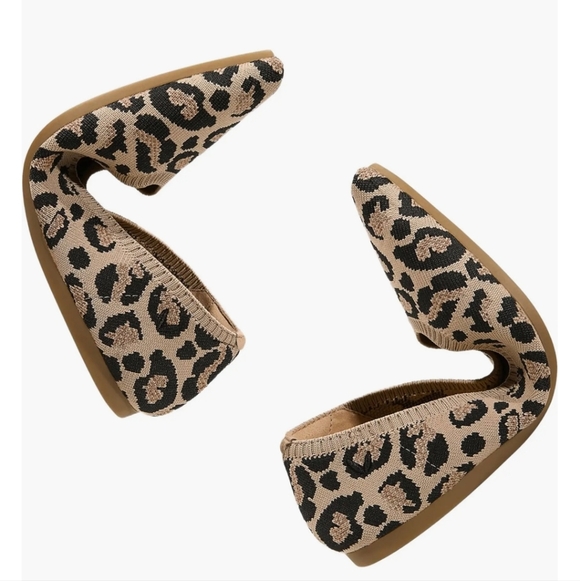 Leopard Print Women's Flats - Picture 3 of 6